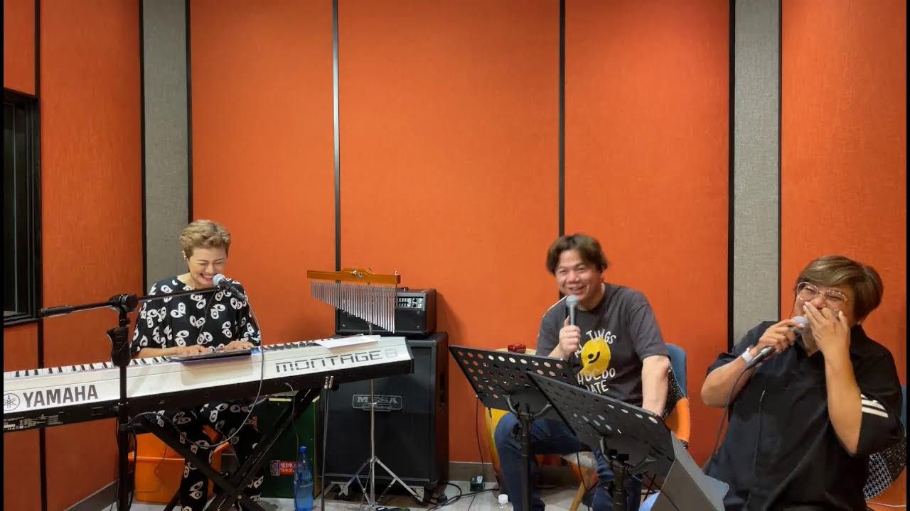 Mimi & BG Music Live