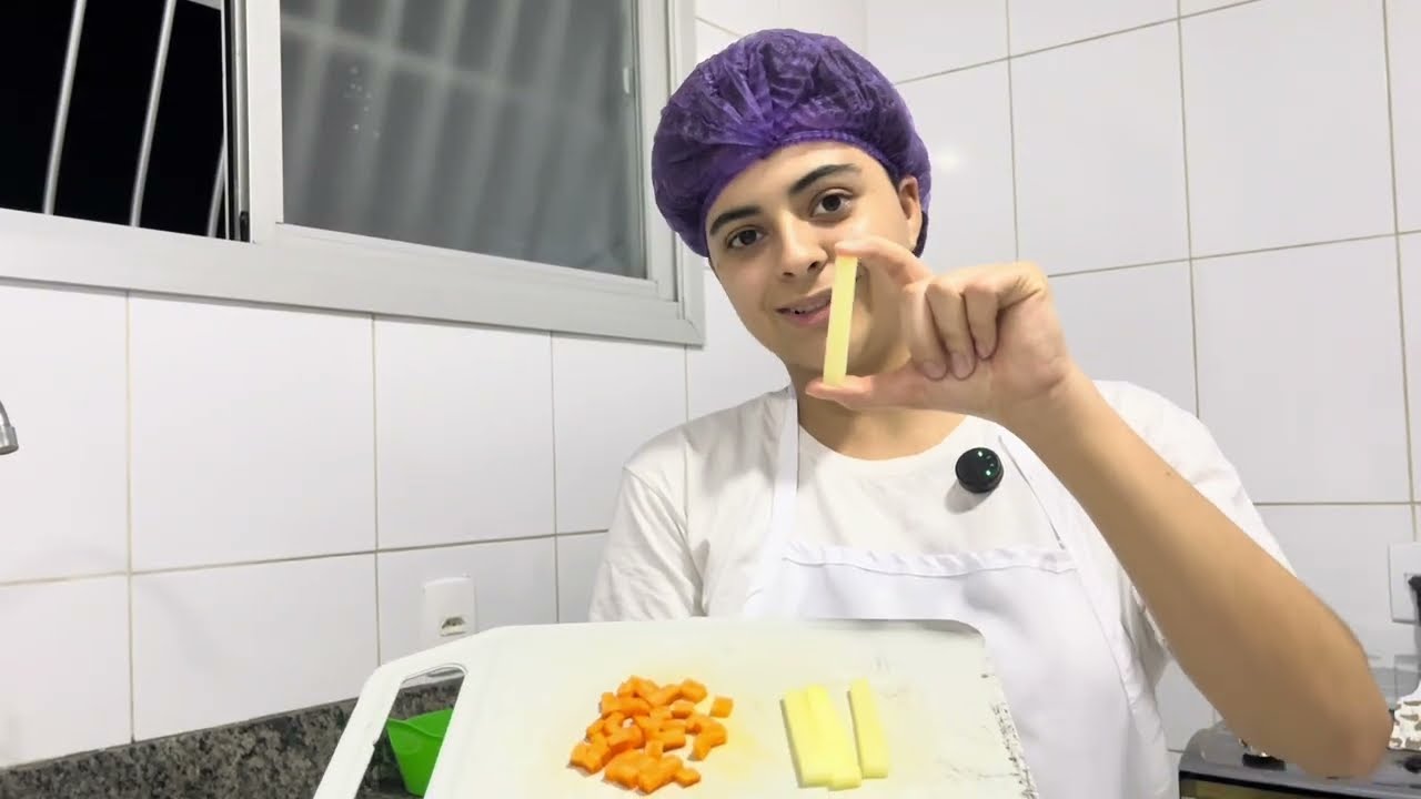 Técnicas de culinárias básicas: Cortes Batonnet e Brunoise