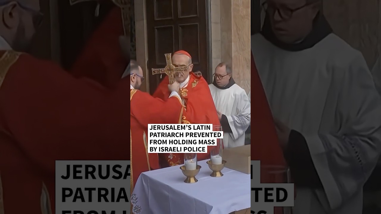 Jerusalem&rsquo;s Latin Patriarch prevented from holding mass by police | AFP