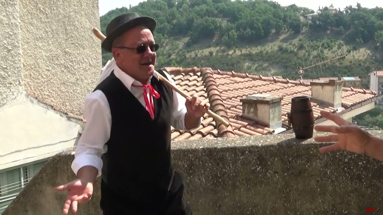 POETANDO PER IL BORGO 2022 - scena degli ubriaconi- CALITRI- AV-