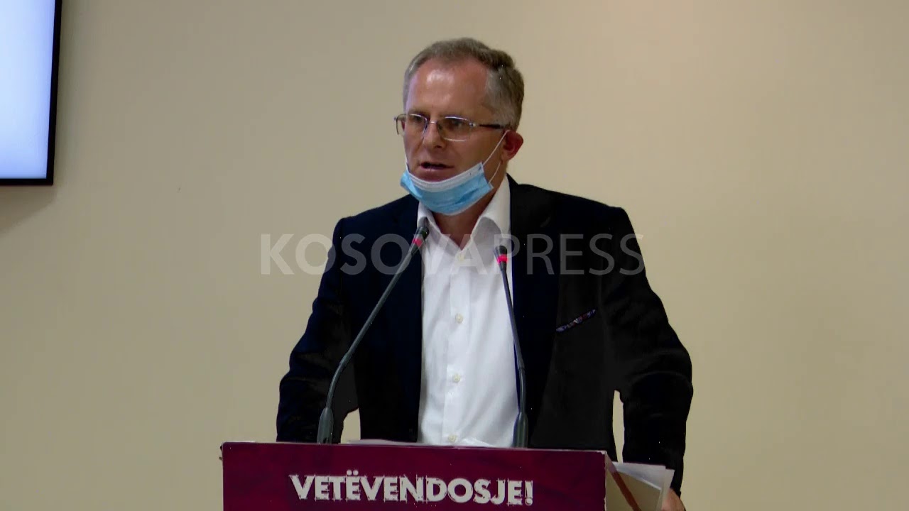 N&euml;nkryetari i VV-s&euml; Besnik Bislimi n&euml; konferenc&euml; p&euml;r media