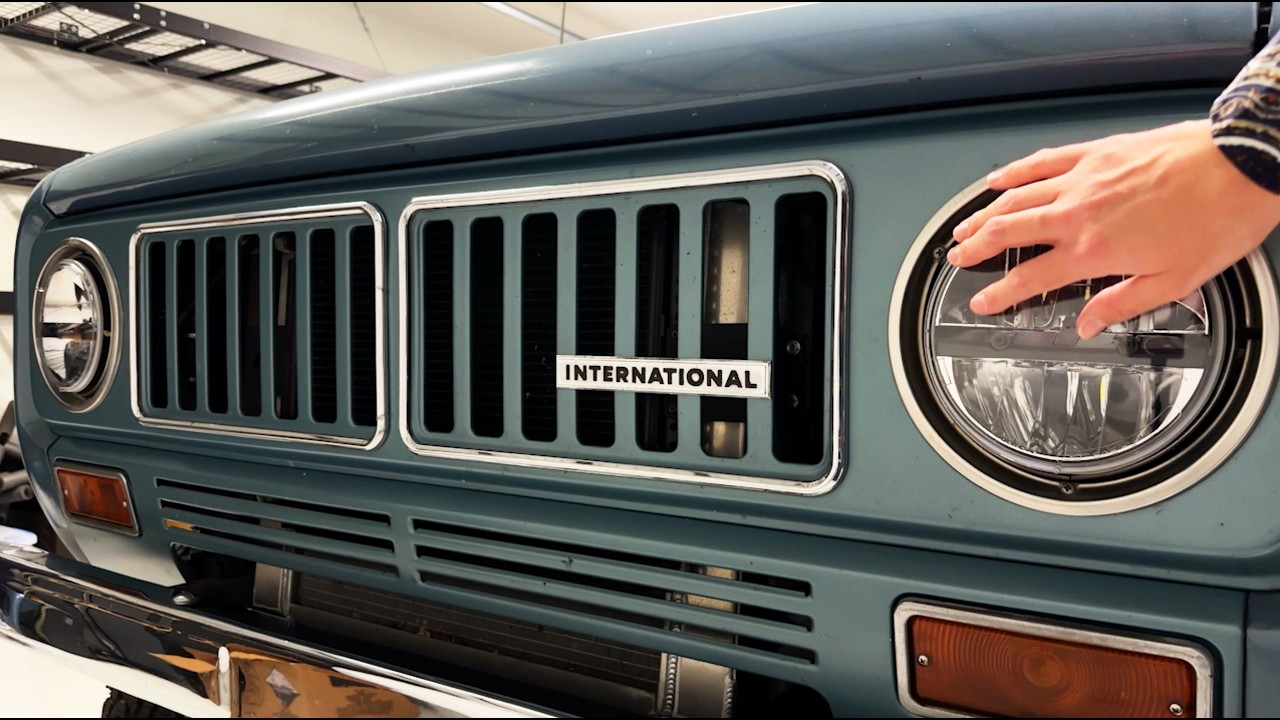 No-Speaking Classic Car ASMR | 1973 International Harvester Scout II