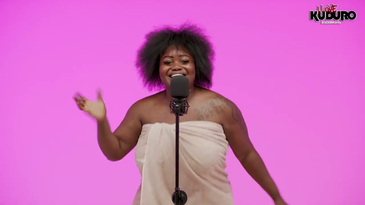 MÃE GRANDE TUCHA - NÃO EXISTE DONA DO PAÍS(PERFORMANCE)
