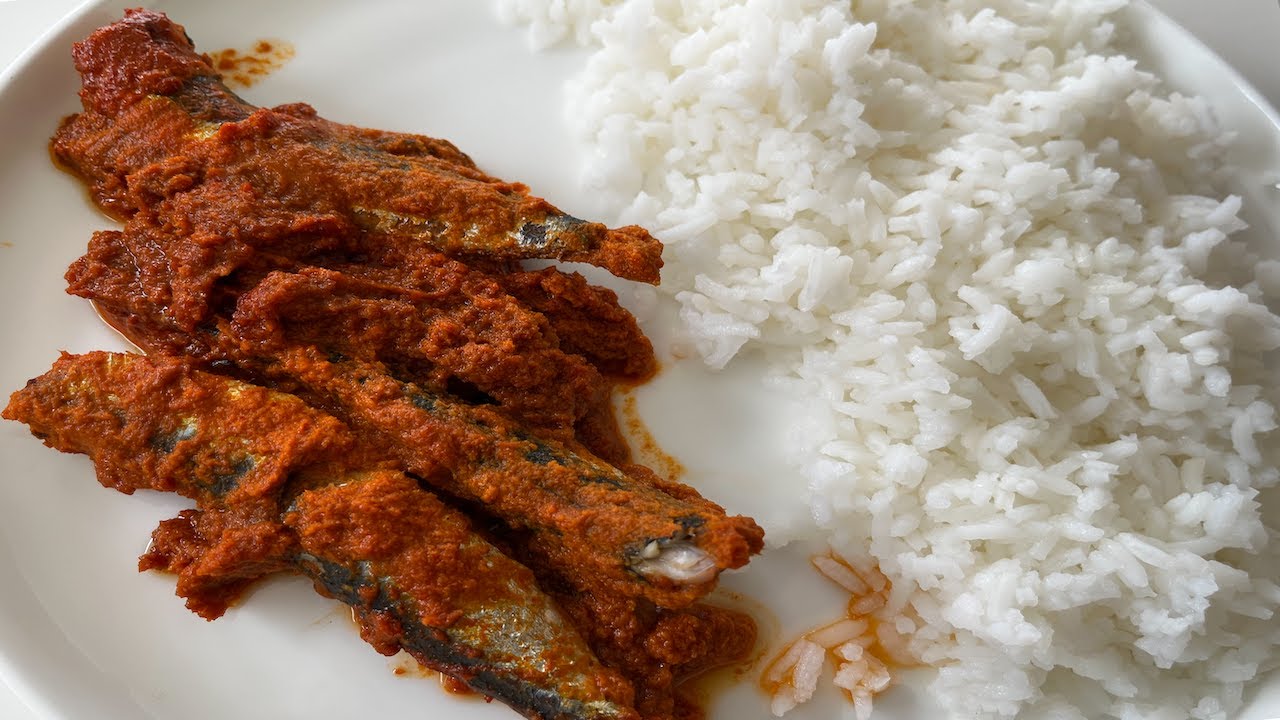 Tarle (sardines) dhoddak | fish sukka | spicy fish masala konkani style