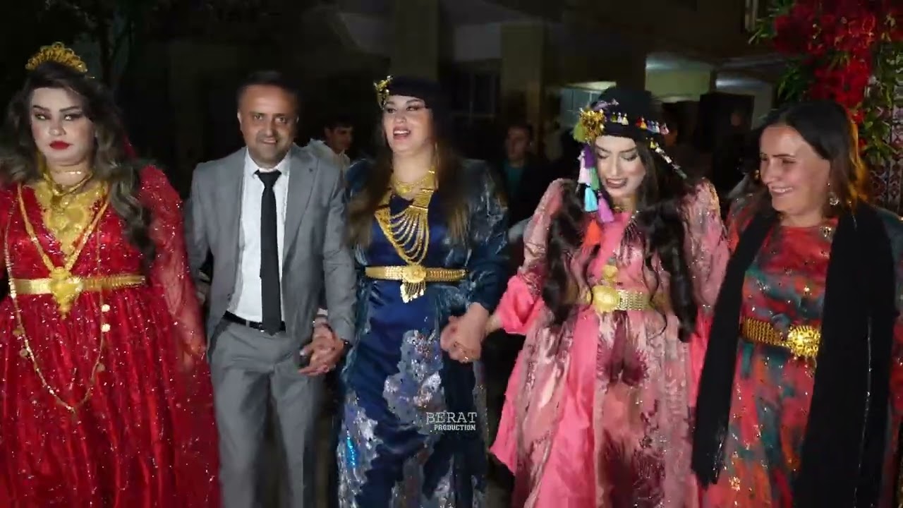 Demir Ailesinin Düğünü /Derecik