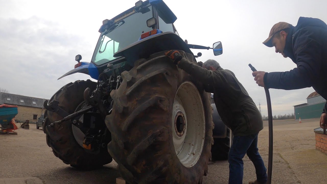 WILL THIS WORK?! WHEEL ADJUSTMENT ON THE NEW HOLLAND + LAMBING UPDATE