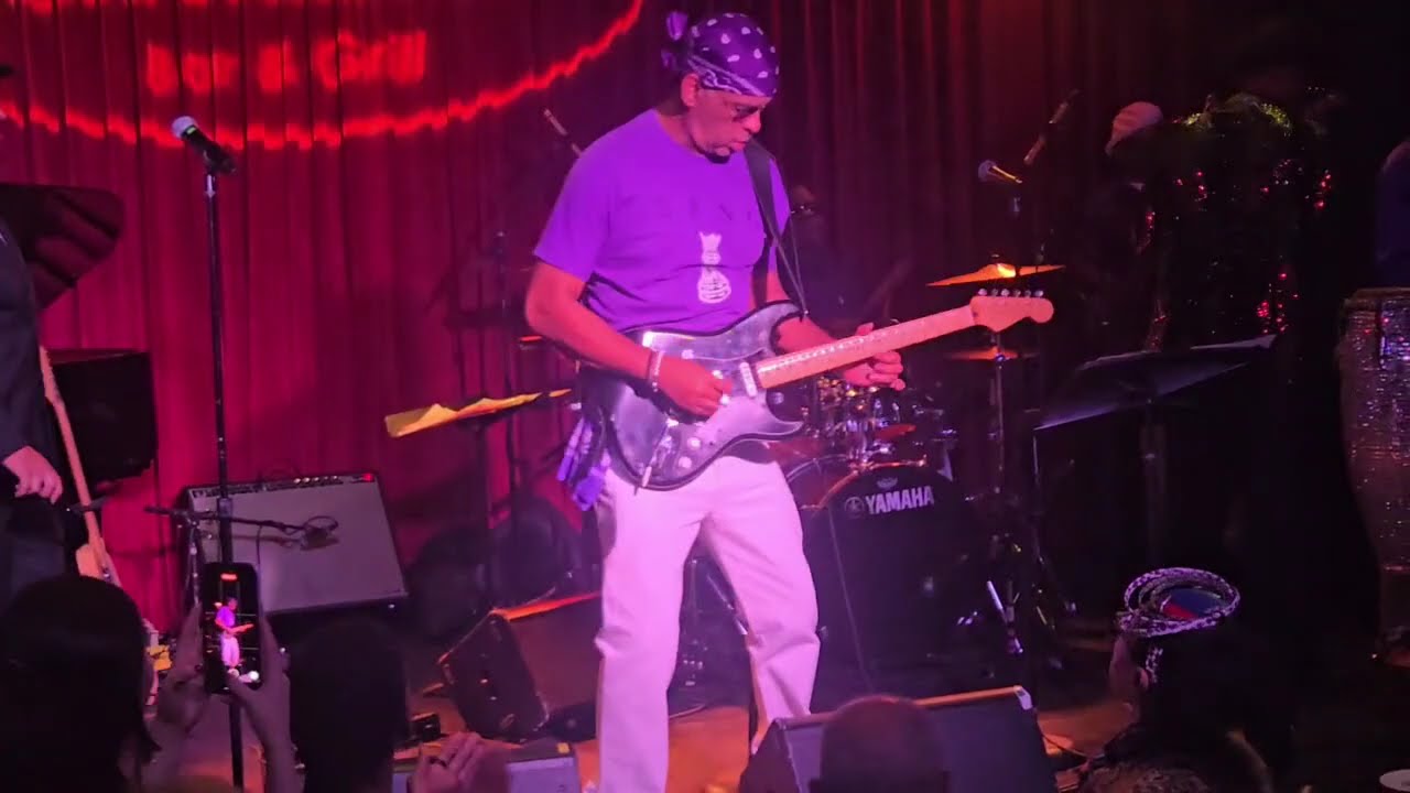Lieutenant on Lead Guitar Closing the Torrence Brannon Reese & The EWS show @The  Catilina Jazz Club
