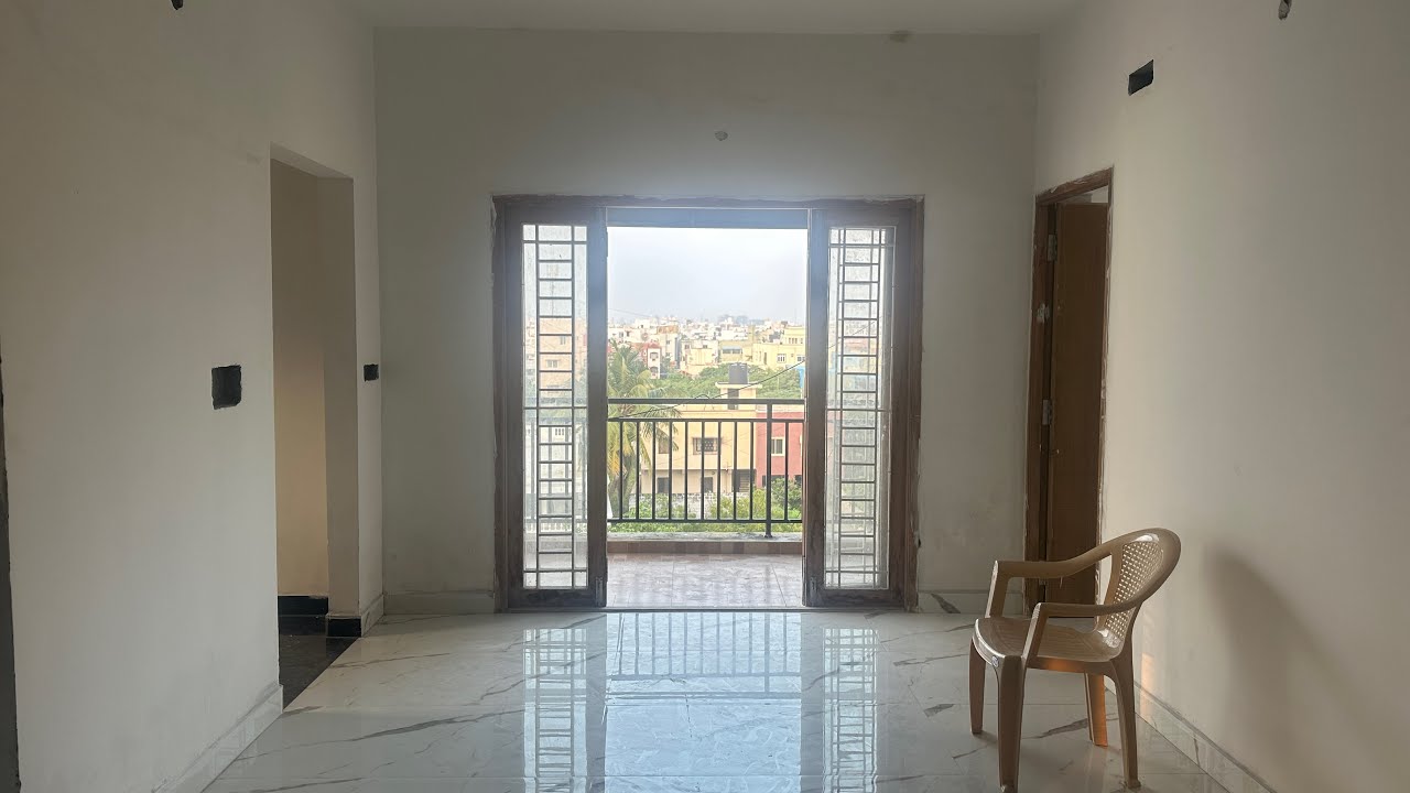 3 BHK Flats Sq.ft.1560 UDS.600in Madipakkam Chennai for Sale 1 crore 30 Lakhs 4 floor 30 feet Road