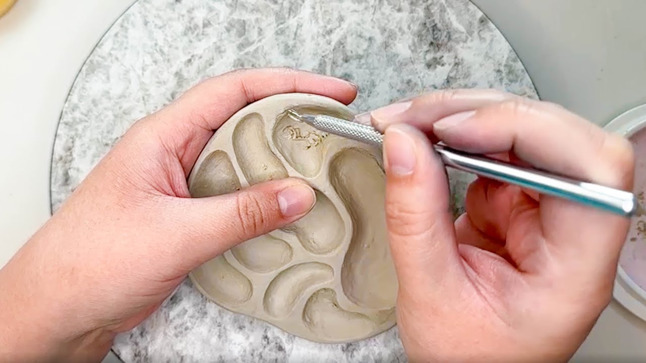 Ceramic Hour 220 | 9.30.24 | Trimming a watercolor palette
