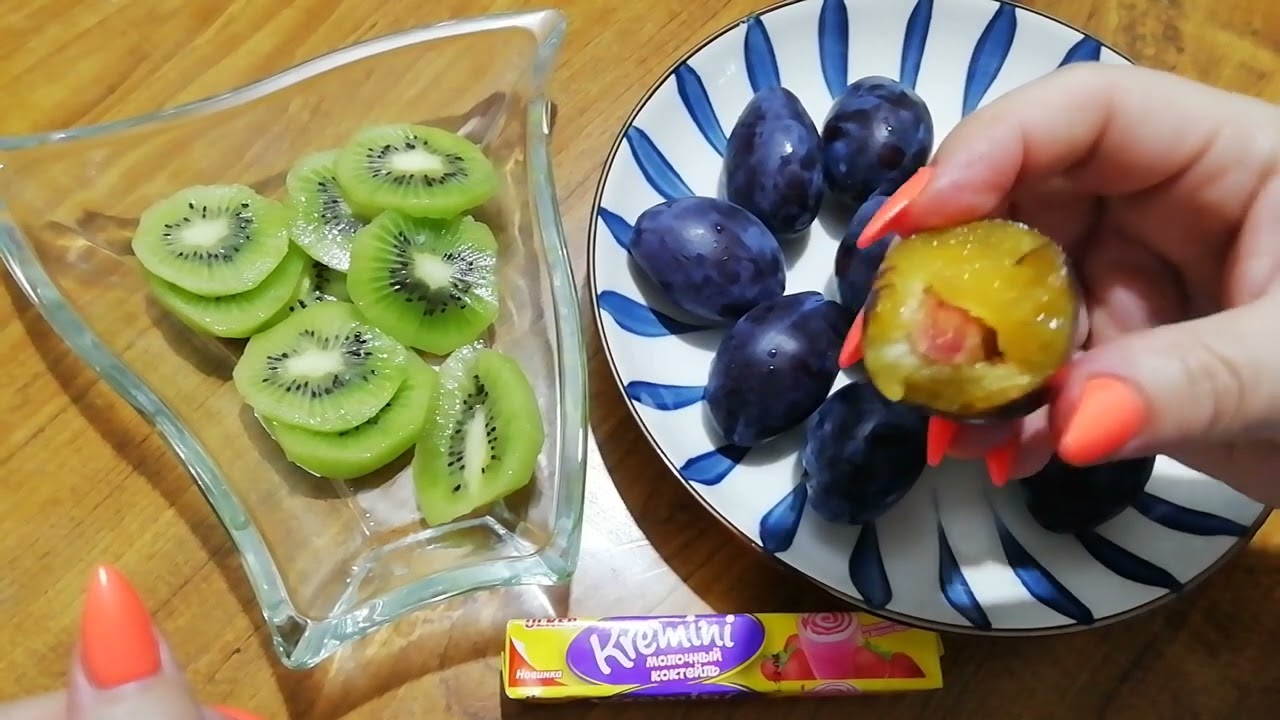 АСМР ИТИНГ 😋 🥝 КИВИ, СЛИВЫ И 🍬 🍫 😊 КОНФЕТЫ