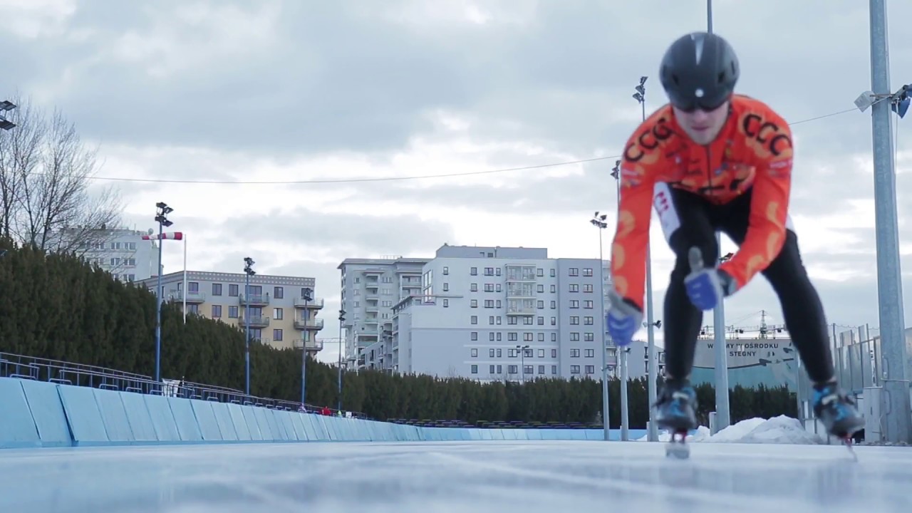 Lodowisko Stegny - Warszawa - tor długi - jazda na łyżwach - trening - Zwoleń-Team