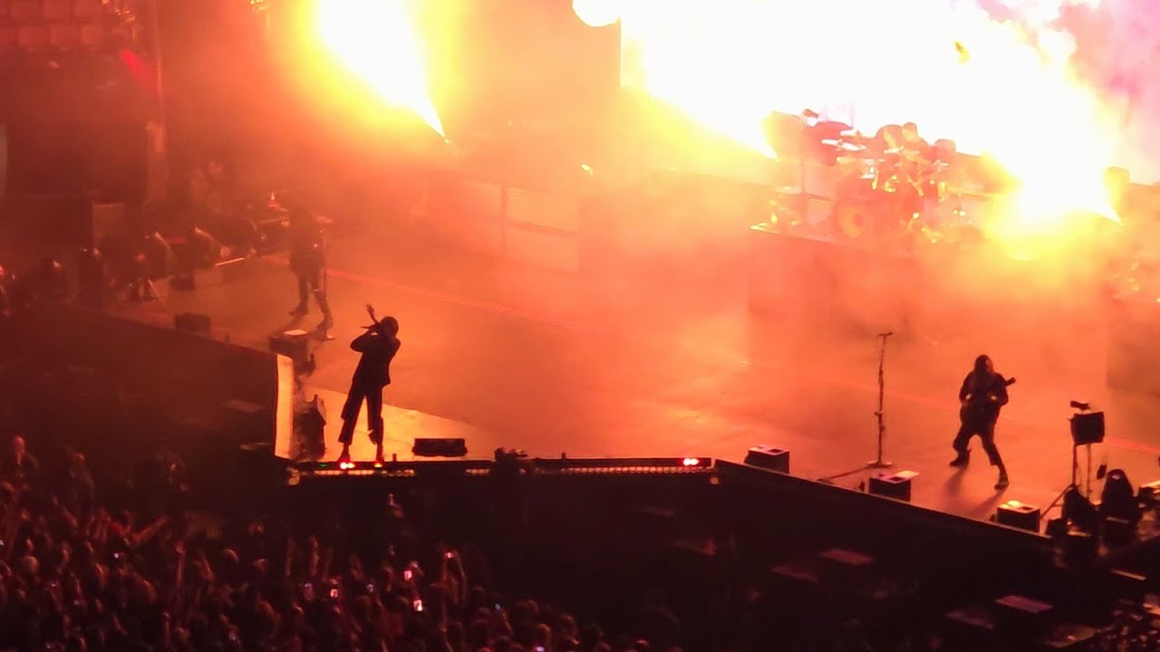 Bad Omens - Glass Houses / The Drain - Live - Scotiabank Arena Toronto - 06/04/2026