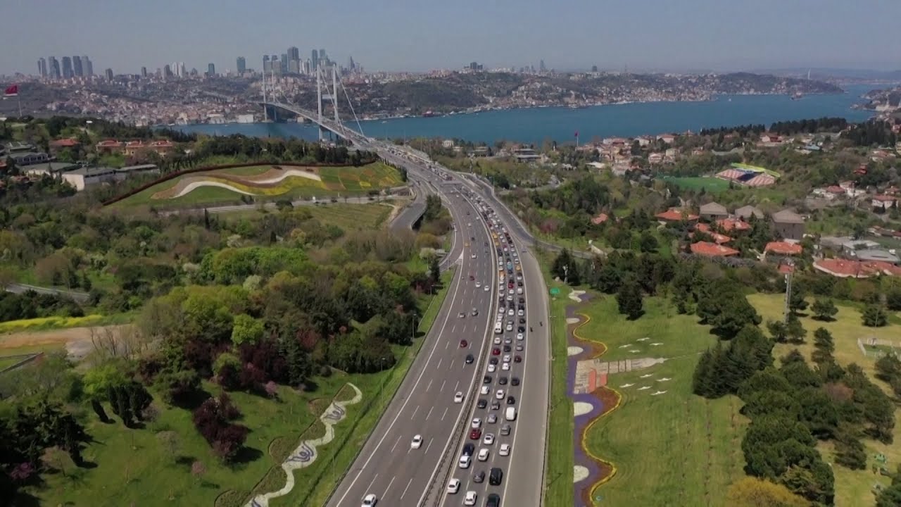 Huge traffic jams in Turkey as people escape cities ahead of first three-week national lockdown