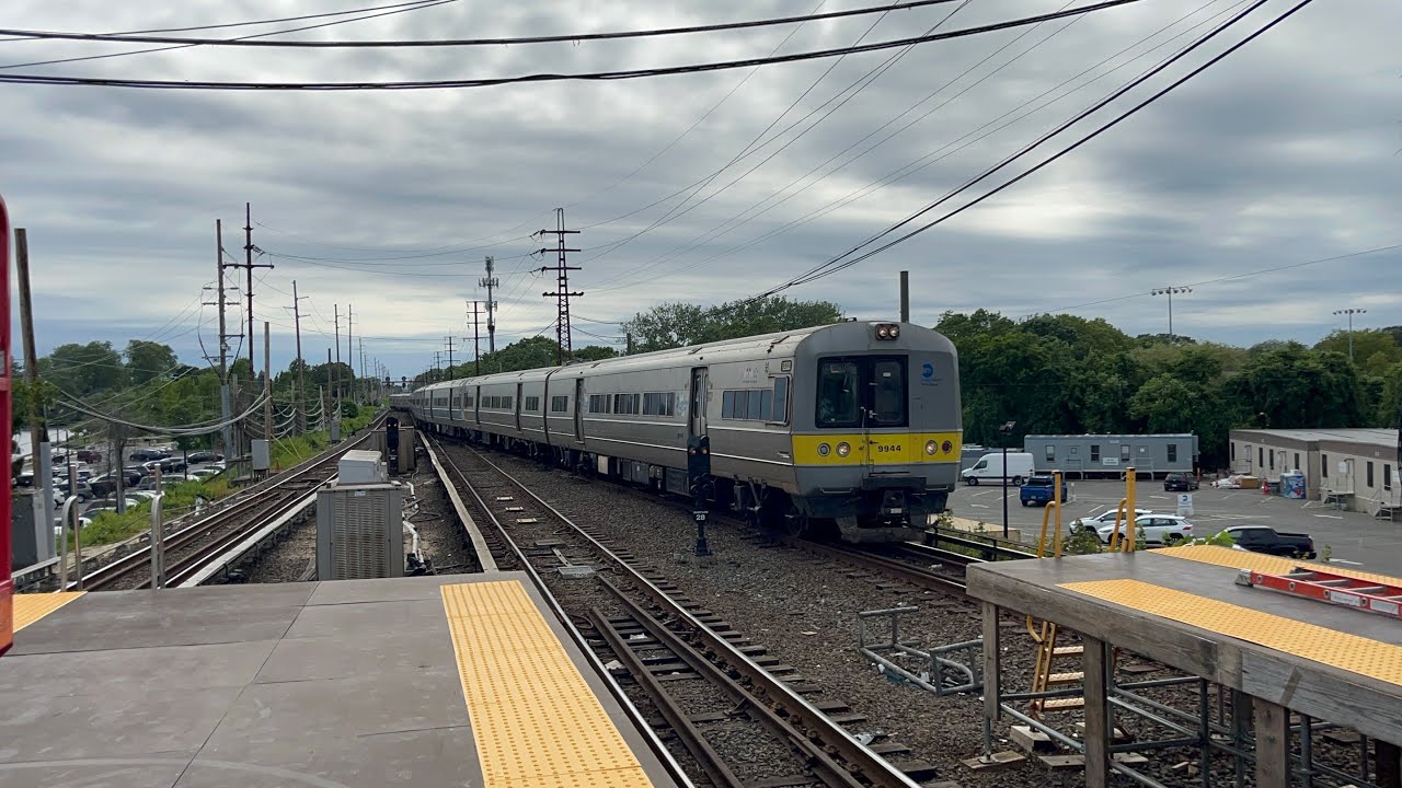 LIRR: Friday Afternoon Railfanning at Babylon feat. M3s and Cannonball