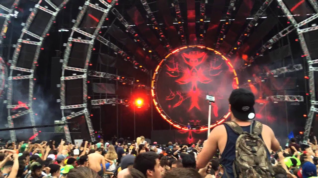 Nicky Romero Live at Ultra 2014 (1080p)