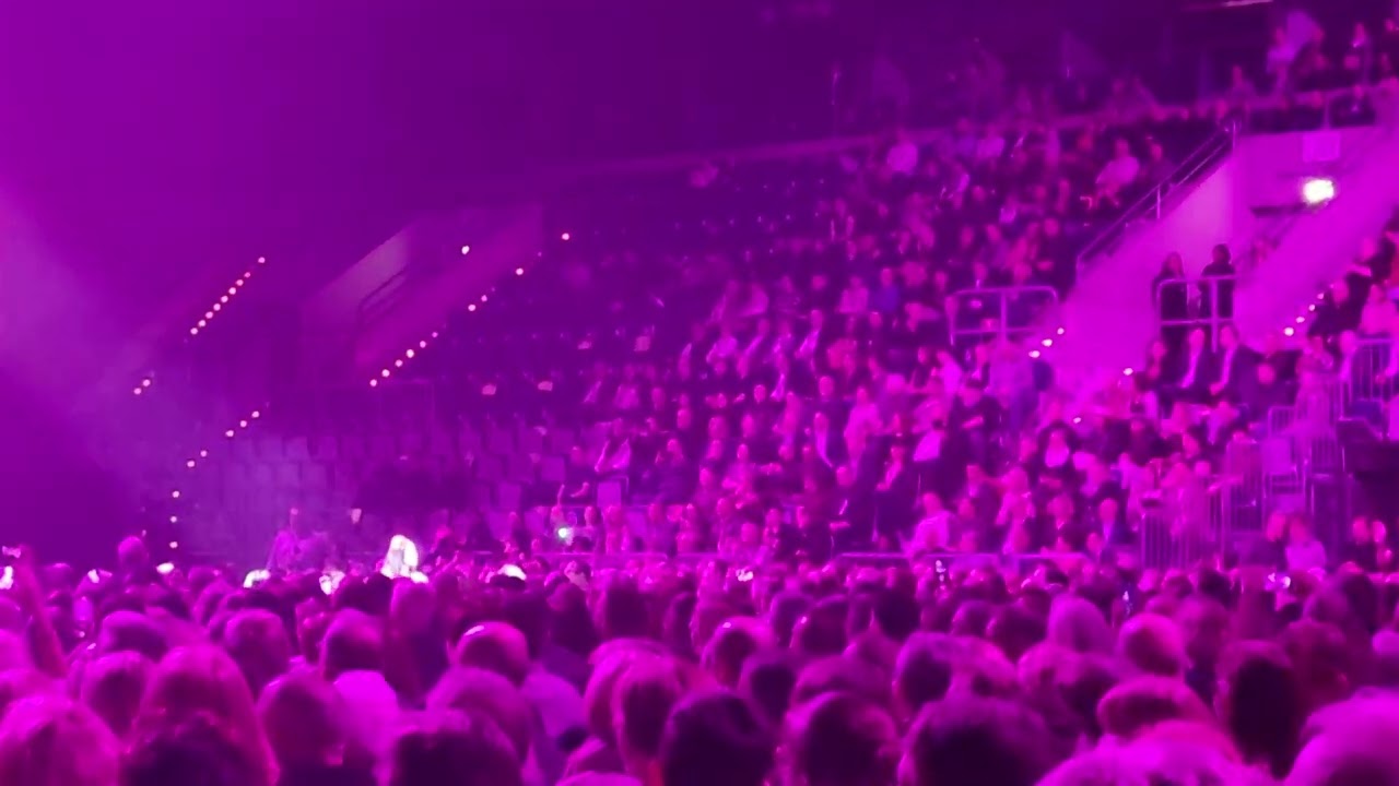 Aura Dione Night of the Proms 23// 01.12.23// Mannheim SAP Arena