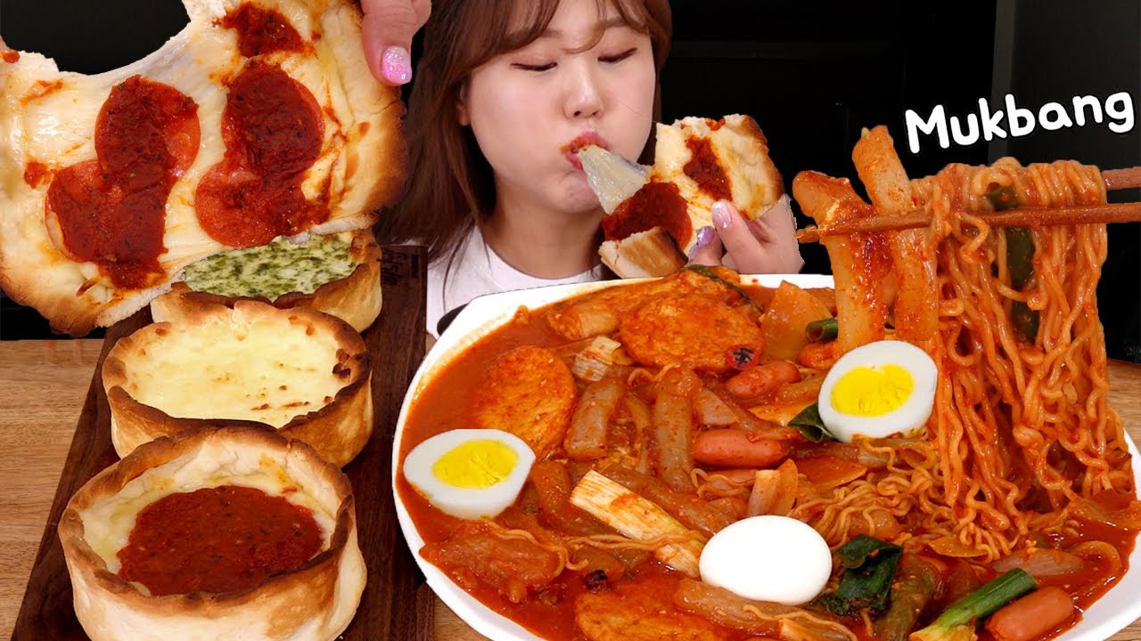 Mukbang | Есть рисовая бумага Tteokbokki! Я слишком поздно для этого? 😋 Пицца Чикао 🍕
