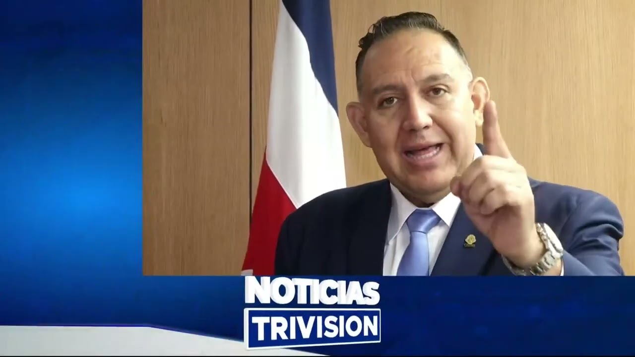 Leslye Bojorges renunció al PUSC, y dio la adhesión a Pueblo Soberano.