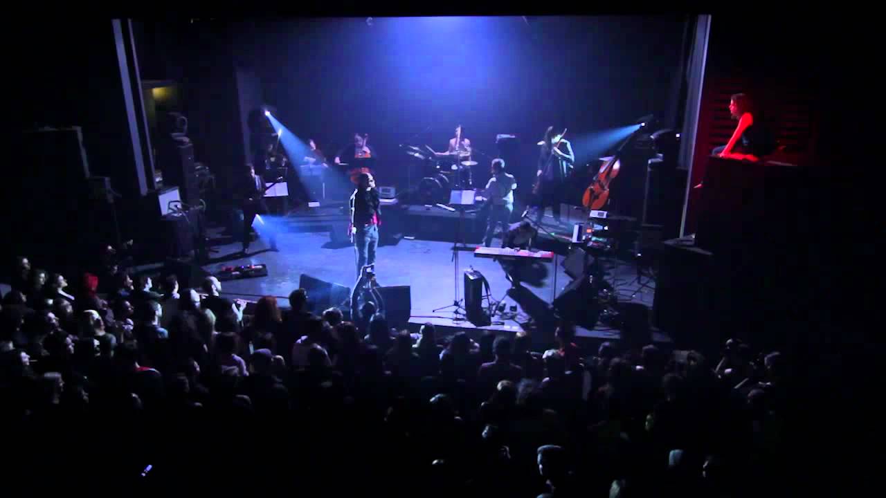 Yianneis - Aloga Prasina (live)