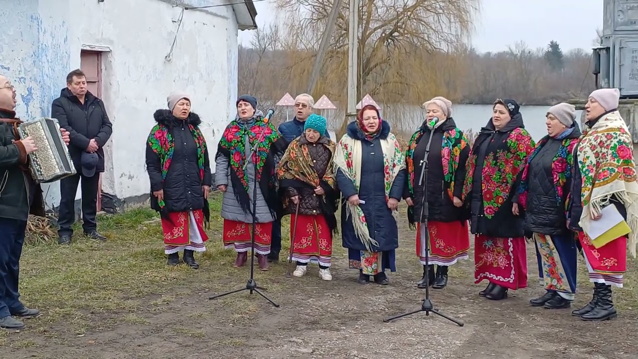 Заплакало небо,  трава похилилась- Скоморошківський хор