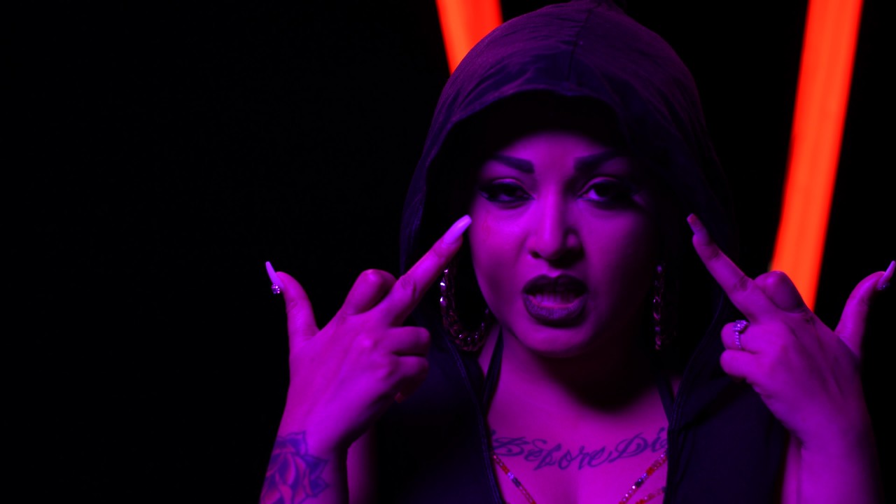 DJ Tokuc feat. Goldiie - Sex & Flashing Lights (Official Video)