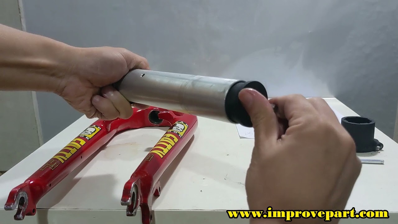 Demonstrate Rebuilding Cannondale Headshok with Improve Part's tools