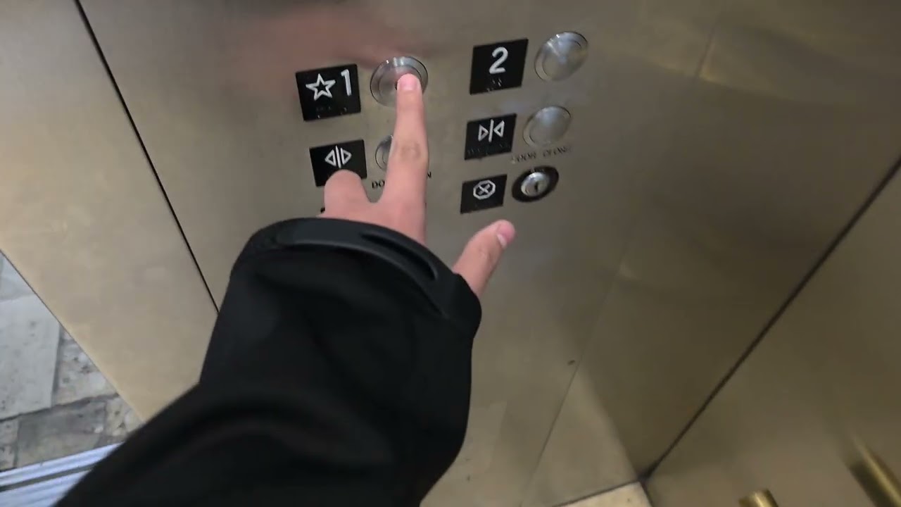 Schindler hydraulic glass elevator @ Mission Viejo Mall in Mission Viejo, CA going down 2/16/26