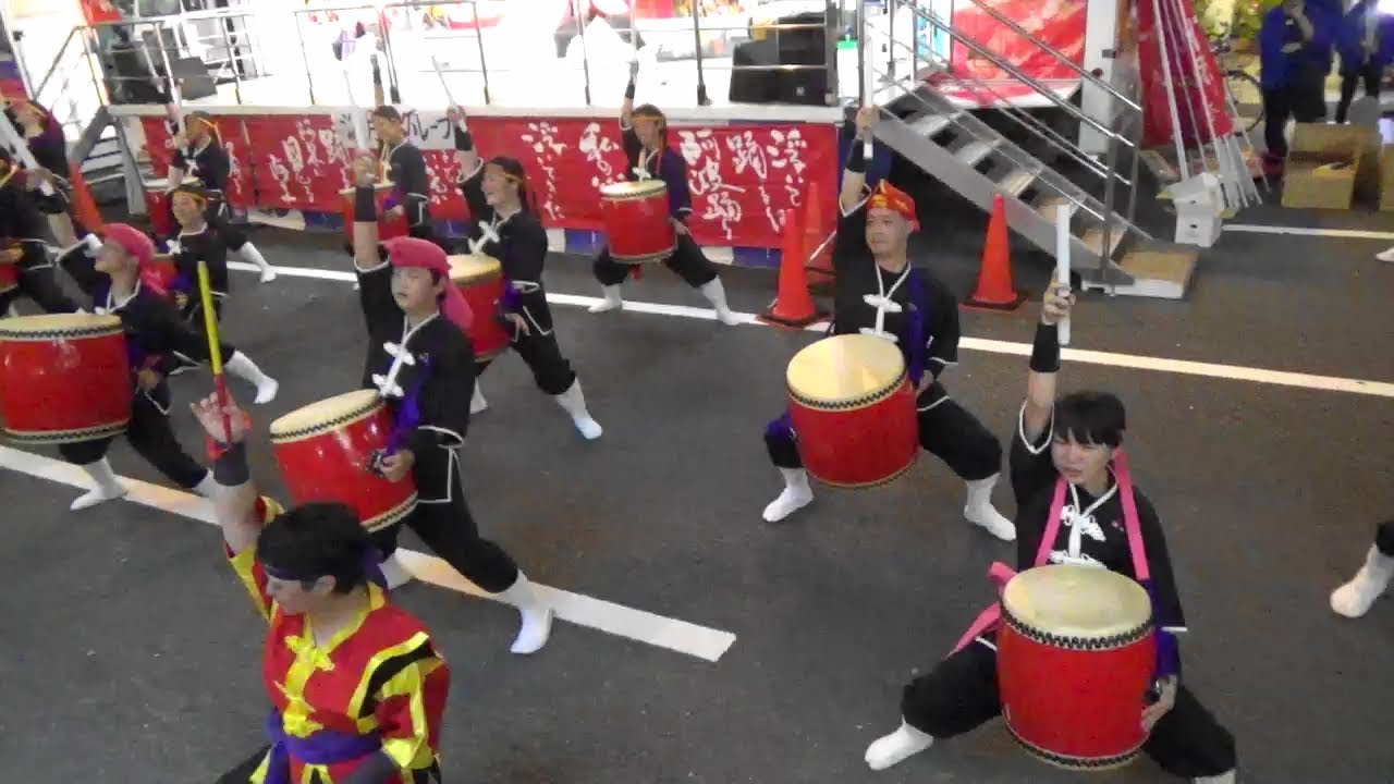 琉球國祭り太鼓　2019阿波おどり (8/13 秋田町おどりロード)「年中口説」