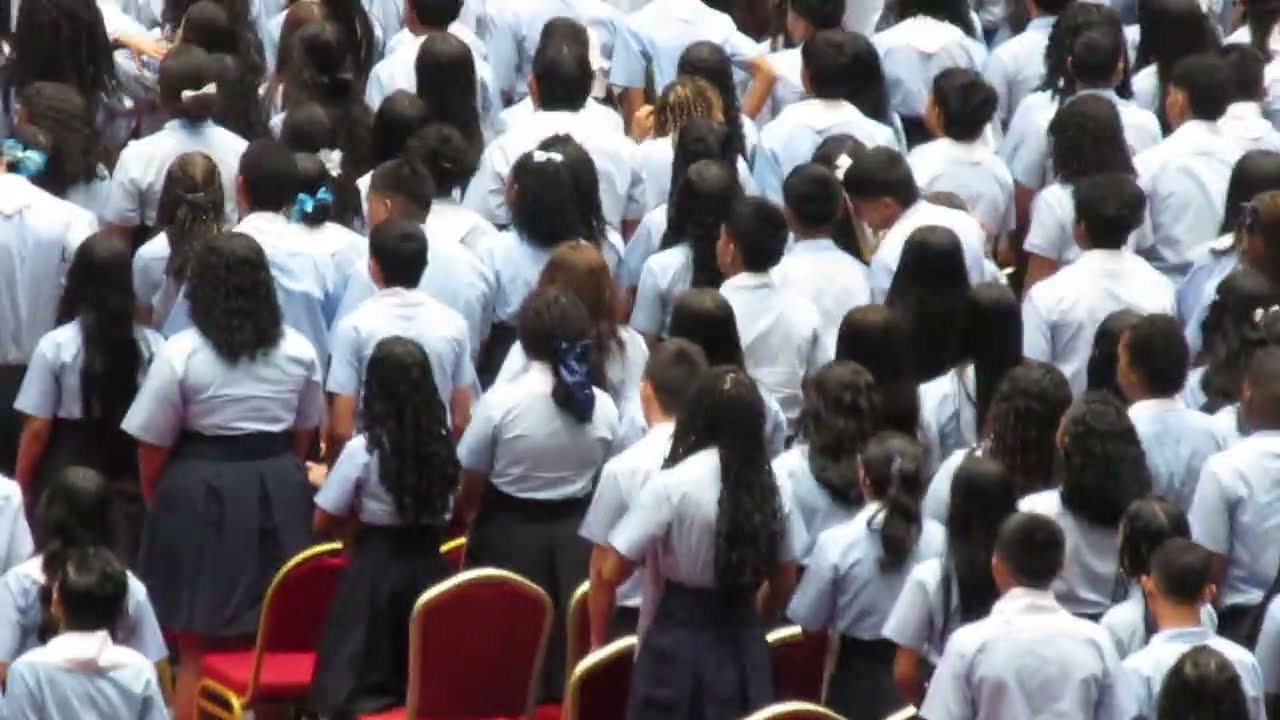 Emotiva Graduación de 3er Año: Himno Nacional de Panamá - Clausura en el Instituto Jeptha B Duncan 