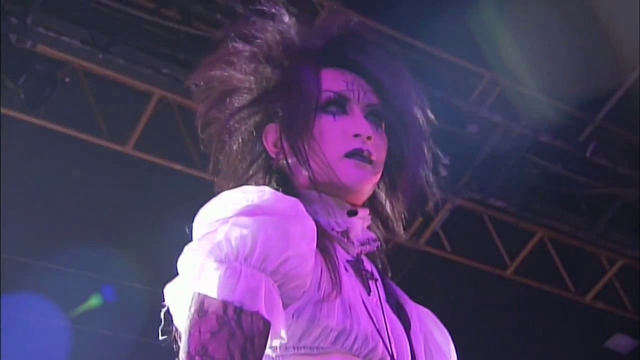 Moi Dix Mois - Exclude (HD LIVE)