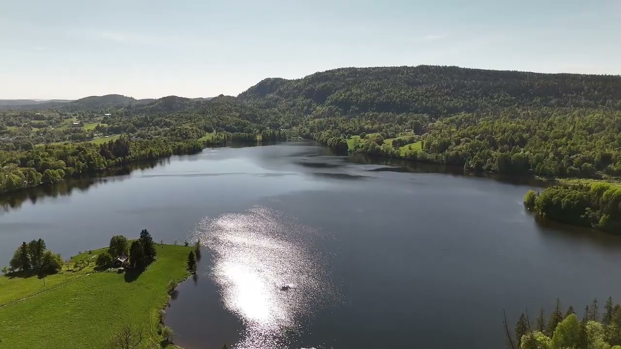View of Semsvannet from vantage point at Skaugum&aring;sen on a beautiful day
