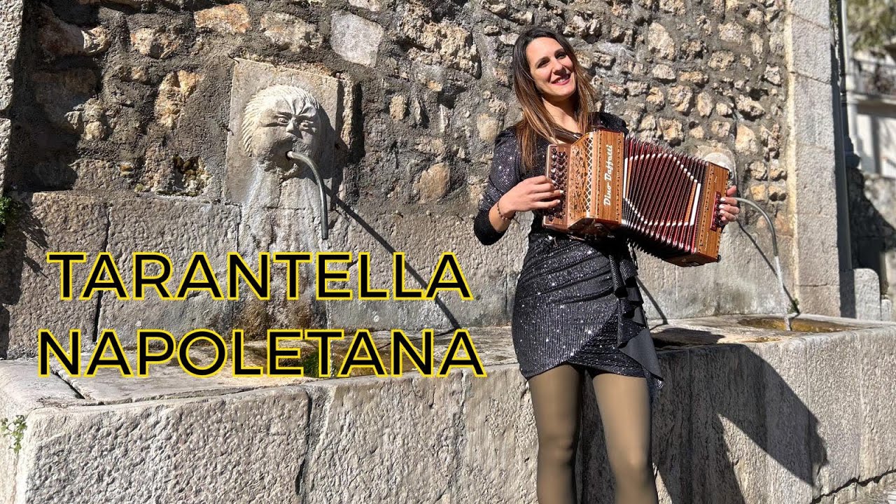 Tarantella Napoletana eseguita da Maria Vita #organetto #musica #folk #tarantella