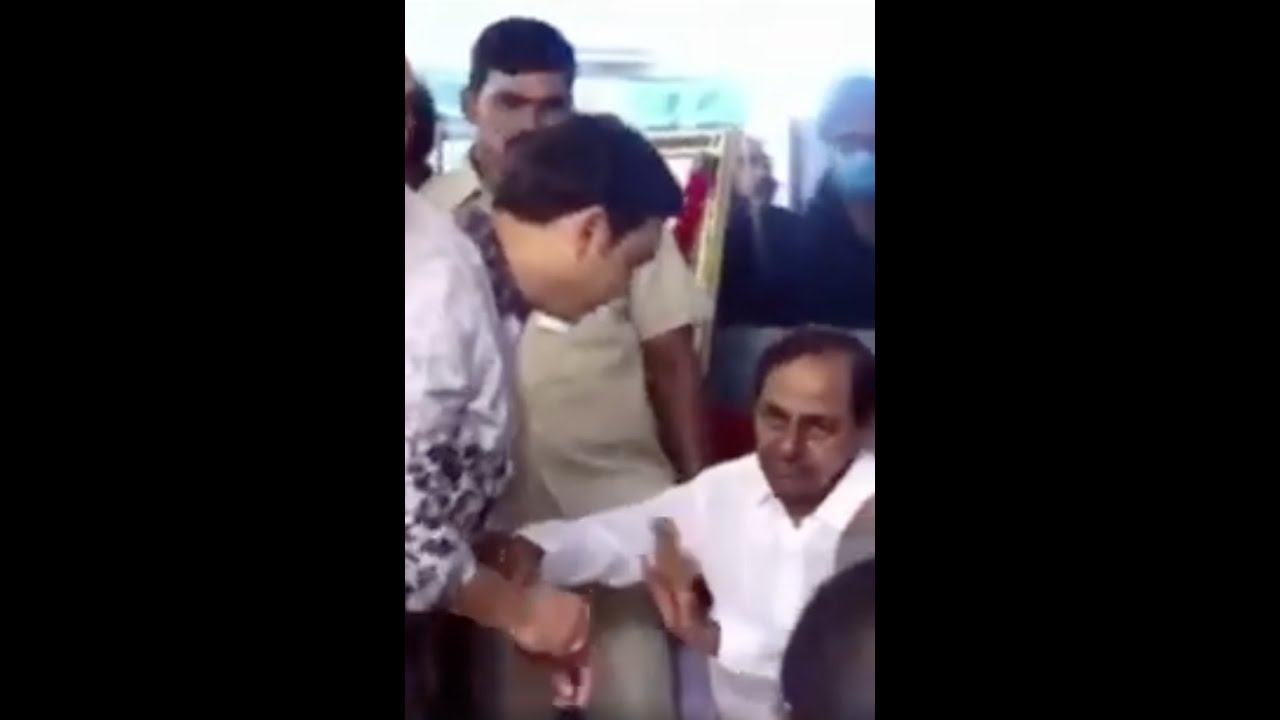 CM KCR Serious On Senior Actor Naresh @ Krishna House || Mahesh Babu ||| MediaFx Movies #shorts