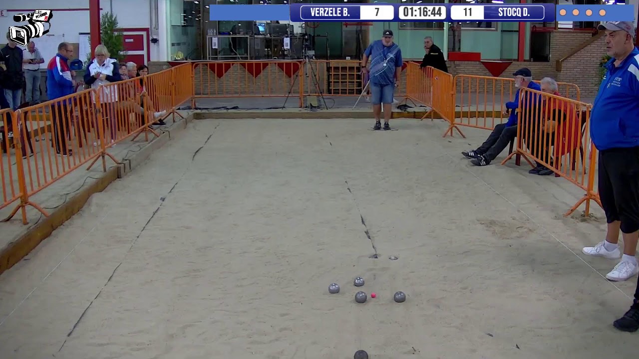 P&eacute;tanque Indoor La Mouscronnoise (V&eacute;t&eacute;rans)