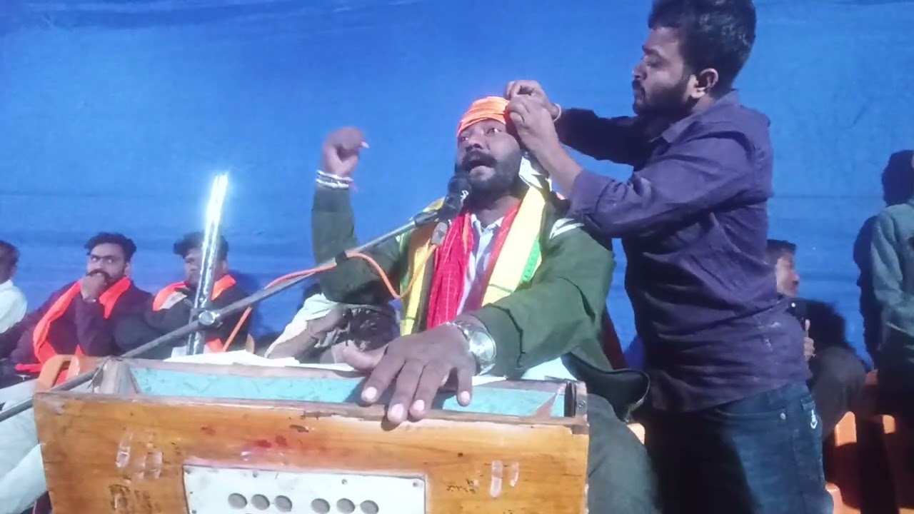 ಶೆರೆವಾಡ ಗ್ರಾಮದಲ್ಲಿ ಮಾರುತಿ ಮಾಸ್ತರ ಭರ್ಜರಿ ಟೀಕಾ ಮಾಡಿರುವುದು ಕೇಳಿ ಹಾಗೂ ಈ ಚಾನಲ್ ಸಬ್ಸ್ಕ್ರೈಬ್ ಮಾಡಿ 