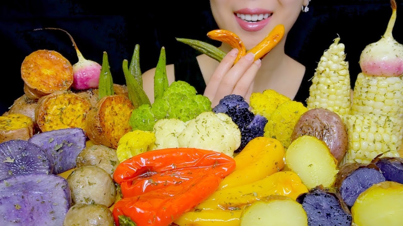 HEALTHY EATING ASMR: ROASTED VEGGIES PLATTER (RAINBOW CAULIFLOWER, POTATOES, CORN)| TracyN ASMR