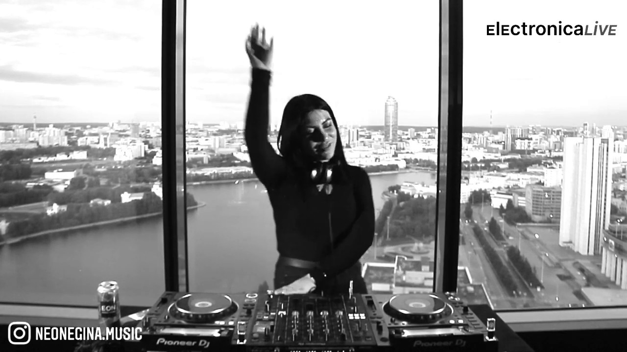 NEONEGINA - Electronica Live8 16.05.20