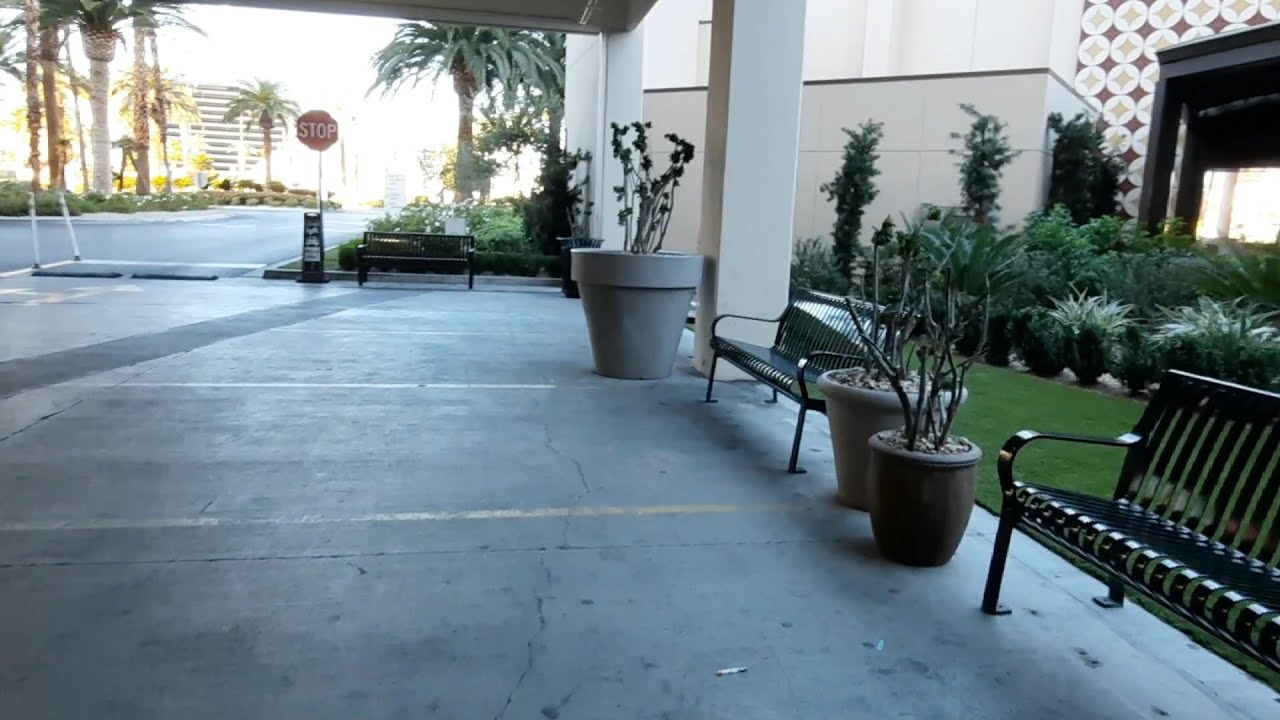 Sahara Uber/ Lyft Rideshare pick up location (from Casino entrance)