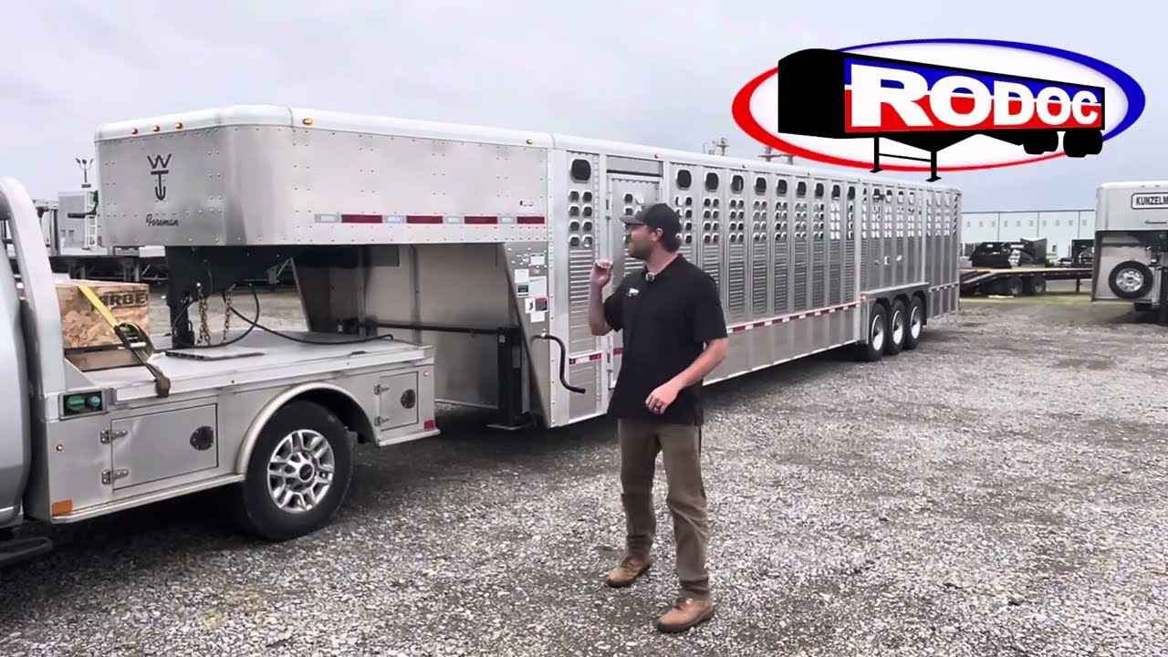 38’ Wilson Aluminum Gooseneck Livestock Trailer