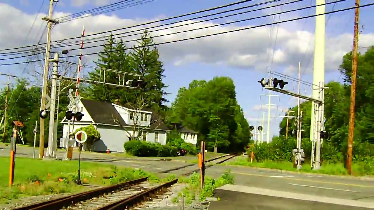 Morristown & Erie 18 Passes South Jefferson Road