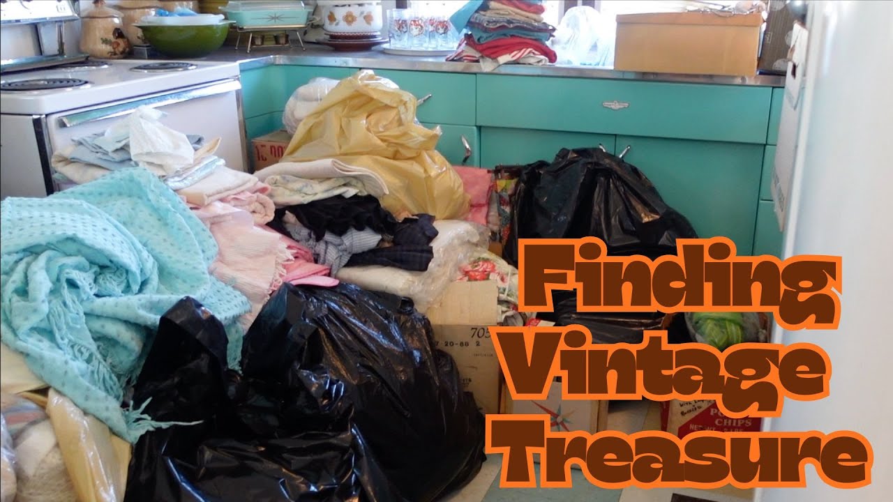Estate Buy of Vintage Clothing and Textiles Ep1  #vintageclothing #vintage #haul