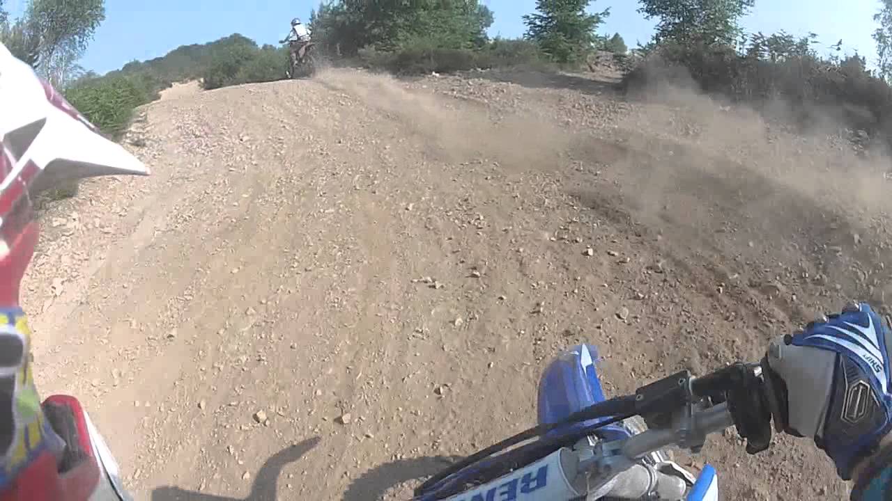 Motoclub Les Denrées au terrain de cross de La Verrerie partie 2