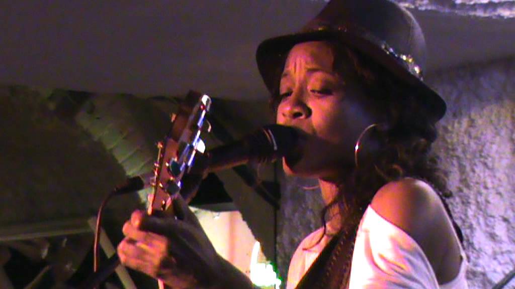Lisa Doby live in Muddys Club Weinheim