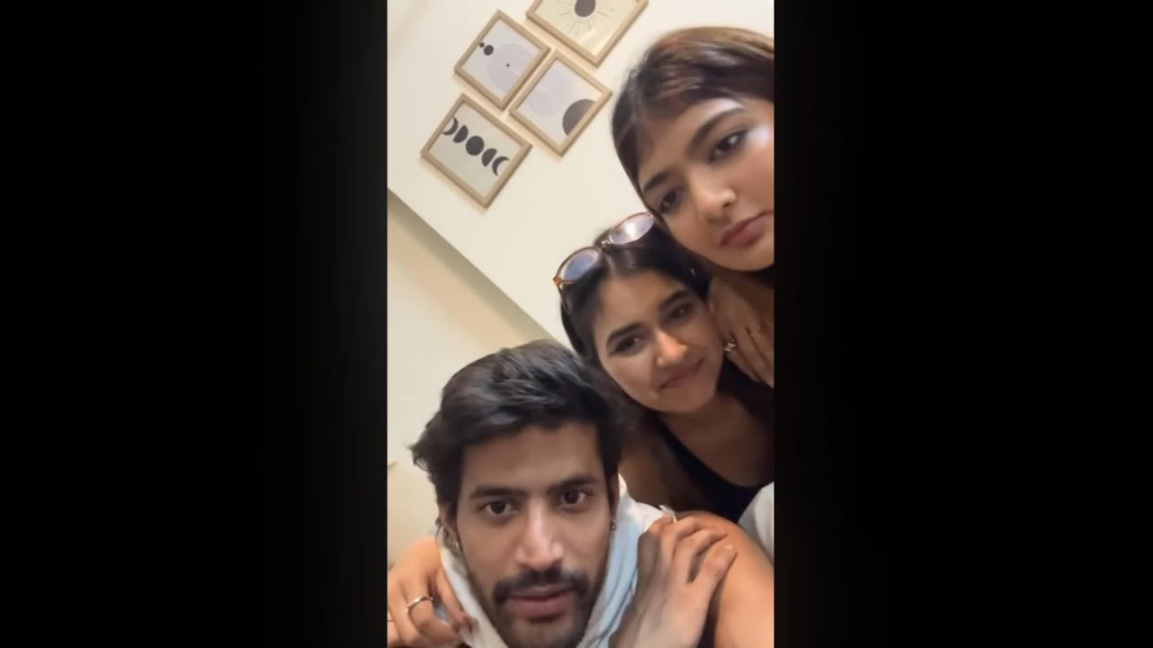 Akansha , Saurab and Sujane go LIVE Together \ full fun session
