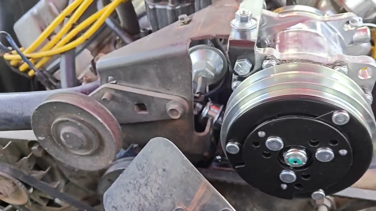 Upgrading the air conditioning in a 1970 Ford Torino 351W - Part 1