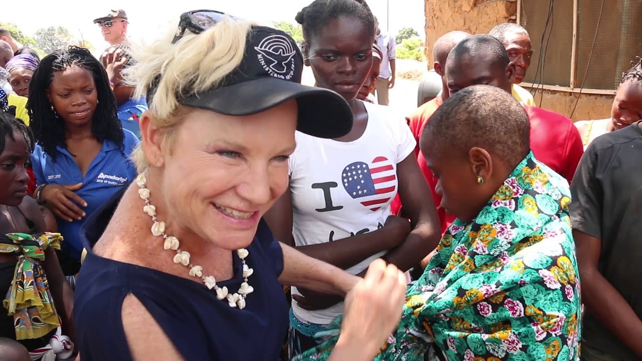 Outreach to the village of Palma - The Simple Gospel
