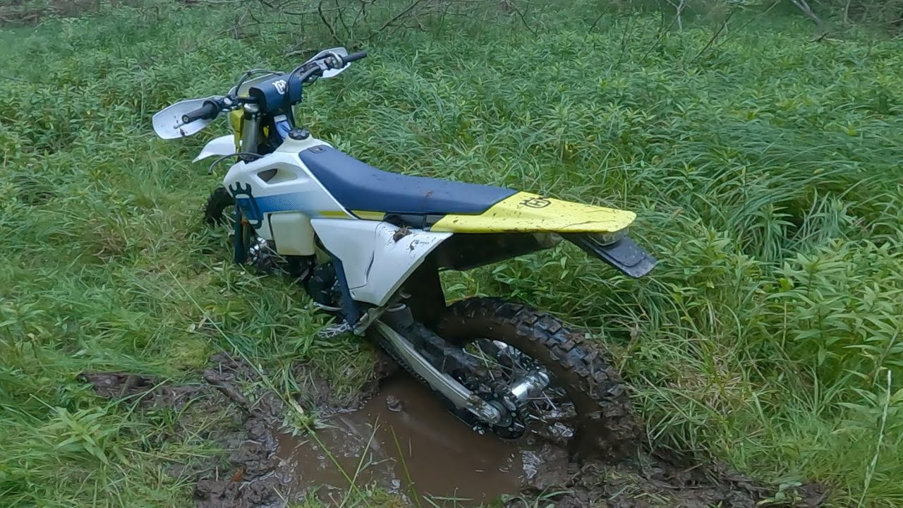 Stuck, Soaked & Smiling - Enduro