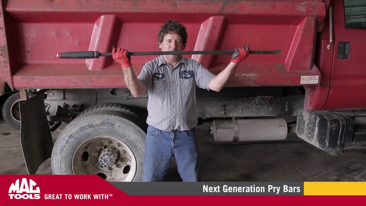 Curved Capped Pry Bars | Mac Tools&reg;