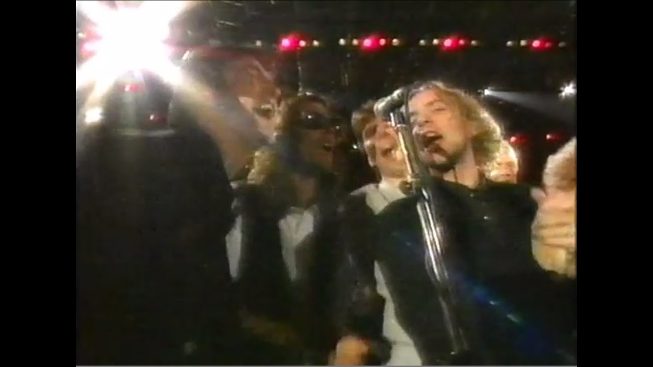 Wet Wet Wet, Al Green, Hall & Oates, Cyndi Lauper, etc. - Give Peace A Chance - Lennon: A Tribute