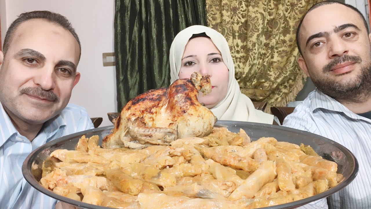 تحدى أكل كمية كبيرة من محشى الكرنب (الملفوف) مع دجاجه بوزن 3 كيلو  ضد قناة عائلة نونى الجواد..!